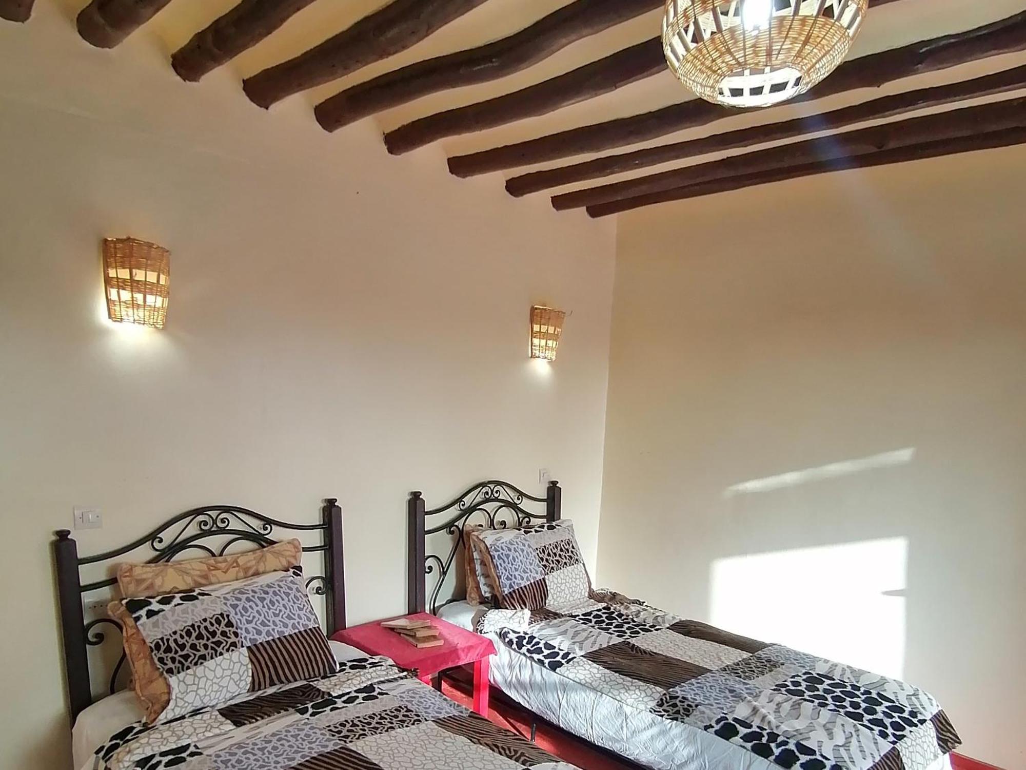 Riad Darga Rouge Ouled Bouzid Rom bilde